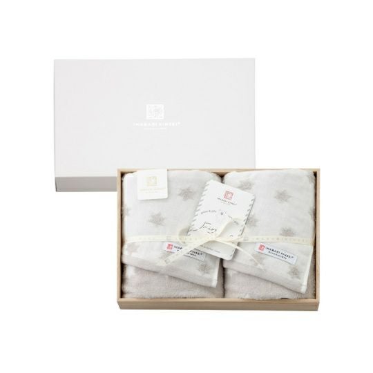 今治謹製 First towel 木箱入り フェイスタオル2枚・にぎにぎ(鈴入り)1