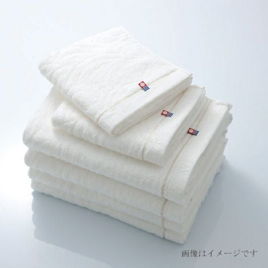 【新品】今治　タオル　10枚セット　桐箱　白金　伊予　輪奈織　花柄　バスタオル　フェイスタオル　ハンドタオル　ホワイト 今治タオル（imabari towel） ギフト 上質 白 内祝い お中元 お歳暮