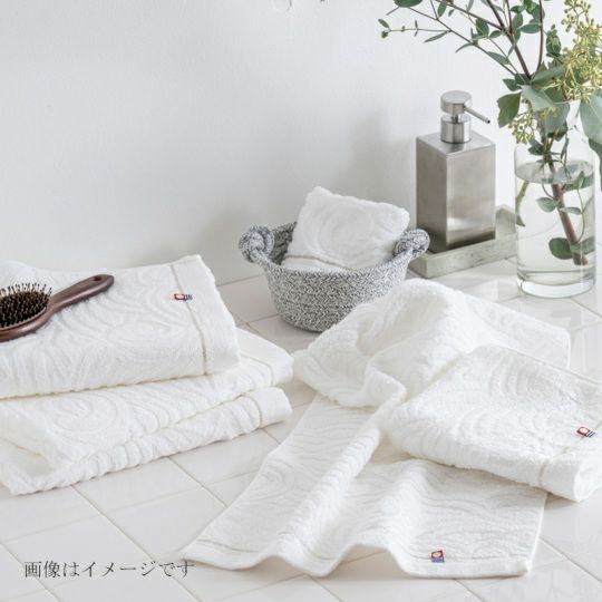 白織タオルセット 今治謹製 バスタオル＋フェイス（6）フェイスタオル×2（4） 今治謹製 白織タオル 木箱入り バスタオル2枚・フェイスタオル2
